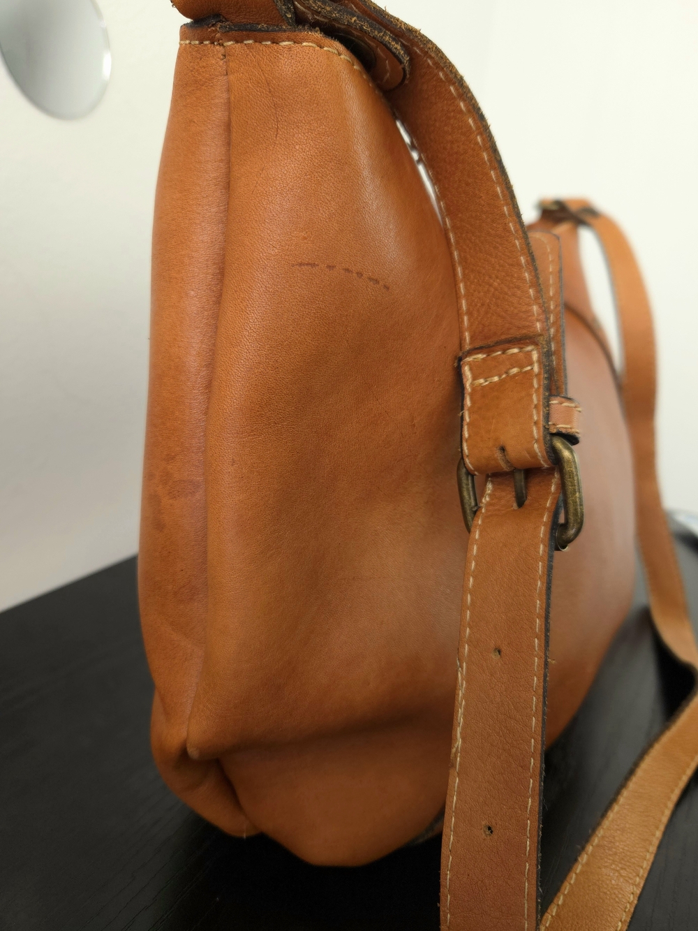 Patricia Nash Riano Tan Italian Leather Hobo Shoulder Bag Distressed Vintage - Picture 4 of 13